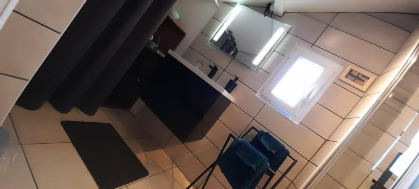 Chez Seb & Lulu, Studio D'Hotes Нёфшато Экстерьер фото